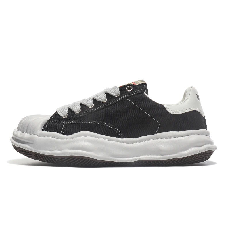 Women Casual Shoes Men's Sports footwear Summer Casual Thick Soled Male Soft Comfortable Non-slip Outdoor Fashion Board sneakers