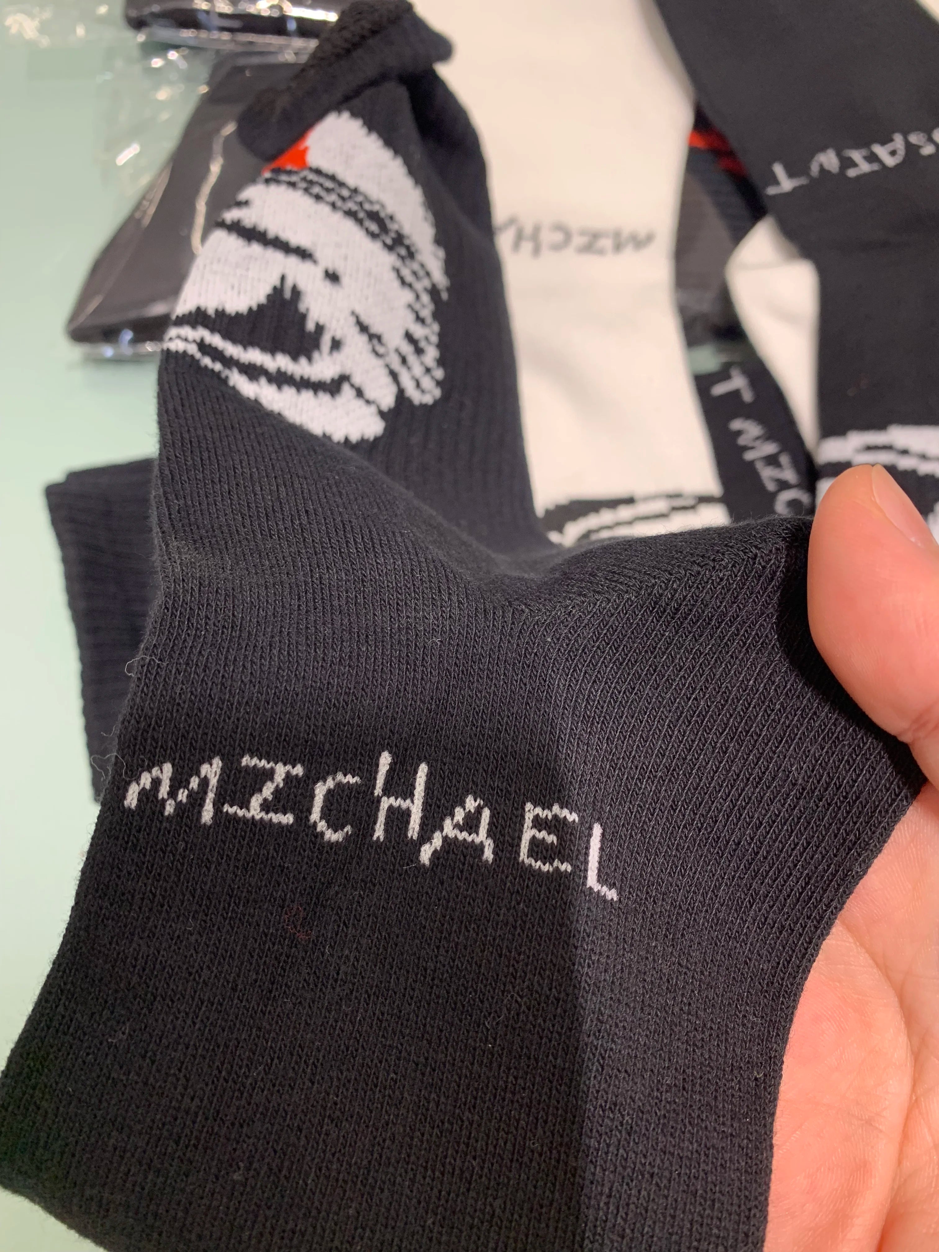 Real Pics One Pair Black White Socks Men Women Basketball Socks 25ss