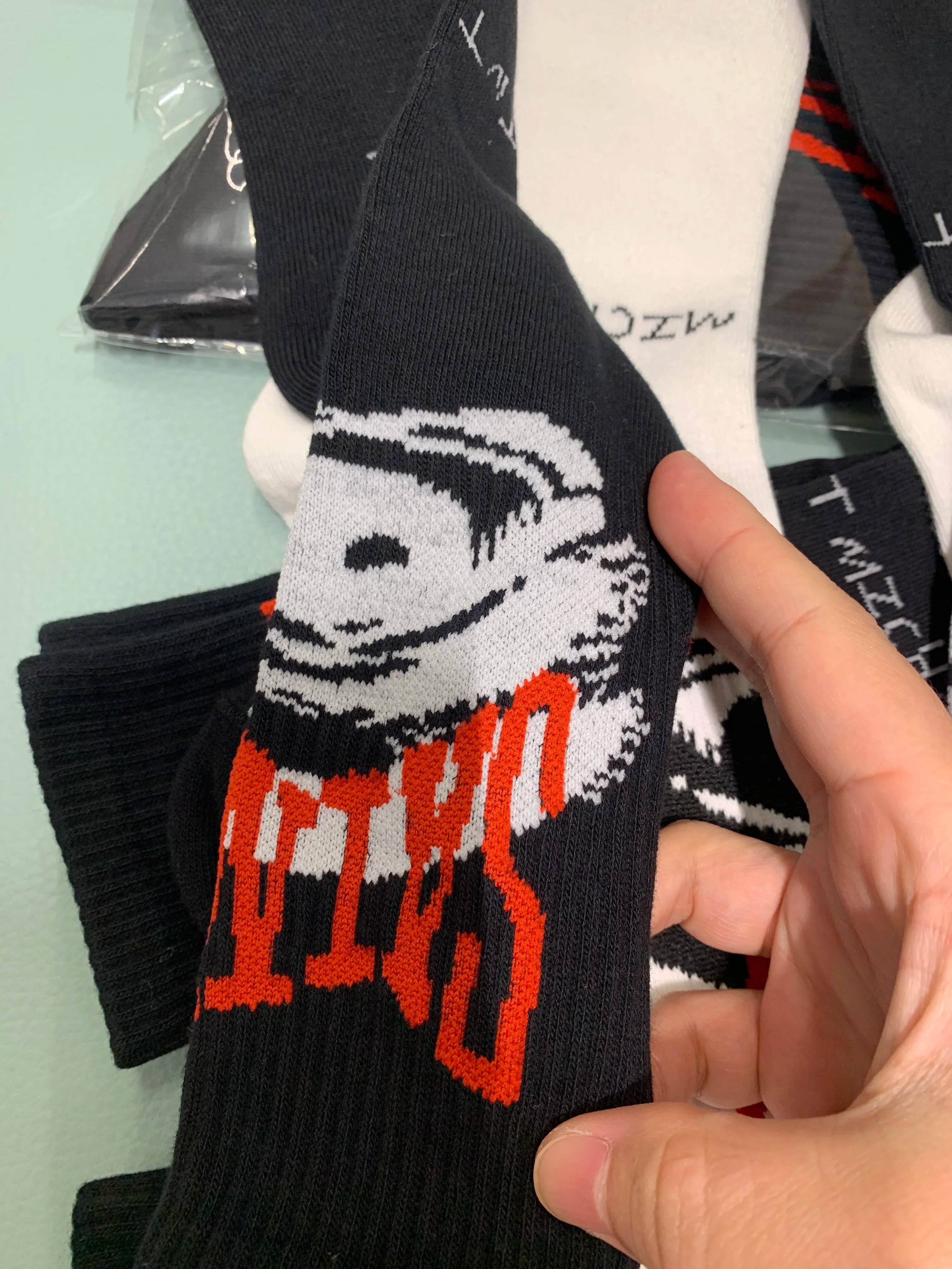 Real Pics One Pair Black White Socks Men Women Basketball Socks 25ss