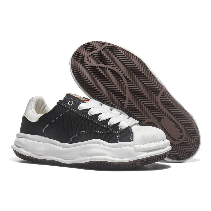 Women Casual Shoes Men's Sports footwear Summer Casual Thick Soled Male Soft Comfortable Non-slip Outdoor Fashion Board sneakers