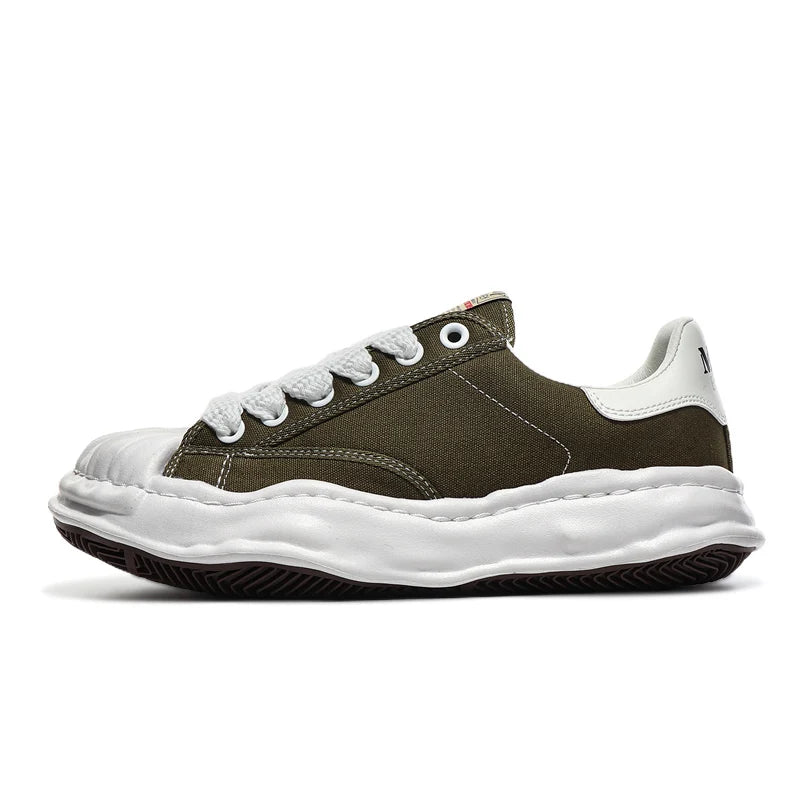 Women Casual Shoes Men's Sports footwear Summer Casual Thick Soled Male Soft Comfortable Non-slip Outdoor Fashion Board sneakers