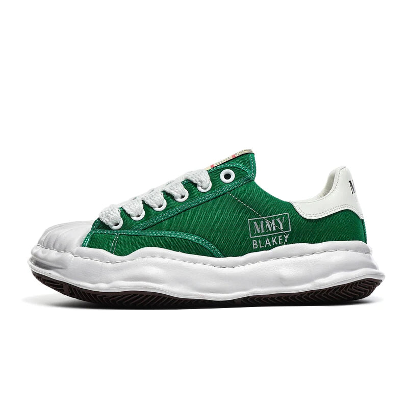 Women Casual Shoes Men's Sports footwear Summer Casual Thick Soled Male Soft Comfortable Non-slip Outdoor Fashion Board sneakers