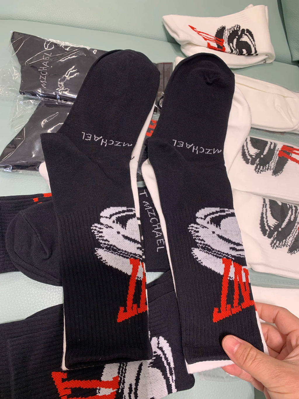 Real Pics One Pair Black White Socks Men Women Basketball Socks 25ss