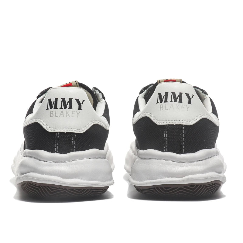 Women Casual Shoes Men's Sports footwear Summer Casual Thick Soled Male Soft Comfortable Non-slip Outdoor Fashion Board sneakers
